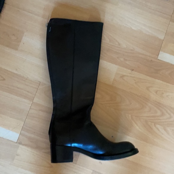 Gucci tall black boots - Picture 2 of 3